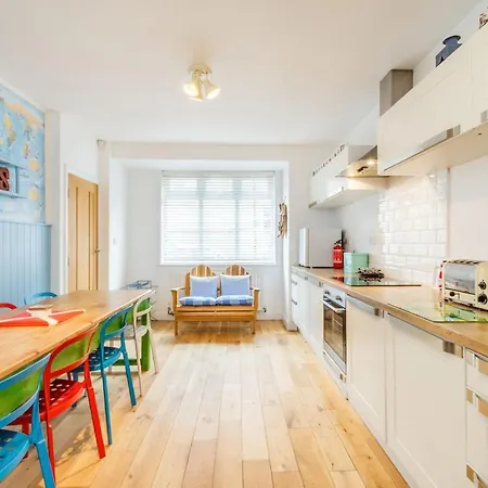 Quayside House Scarborough