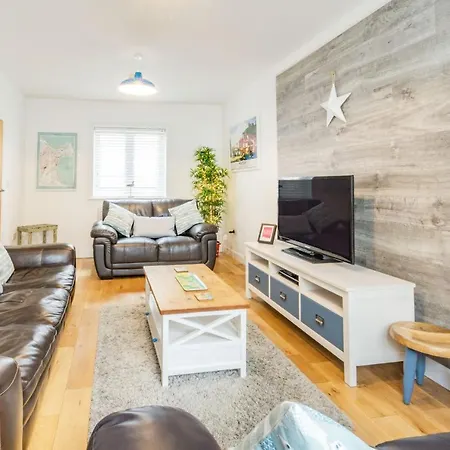 Quayside House *
